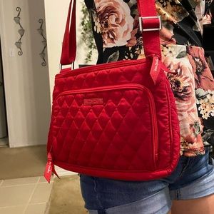 Vera Bradley Little Hipster in Tango Red